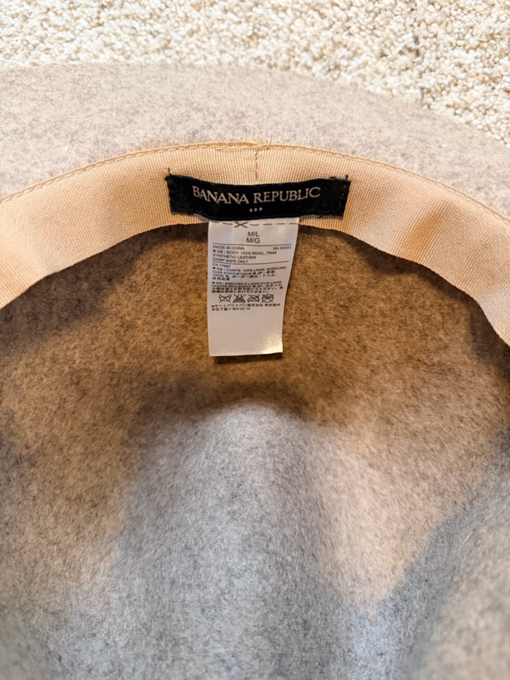 Banana Republic Wool Felt Fedora in Taupe with Black Band - Picture 3 of 3